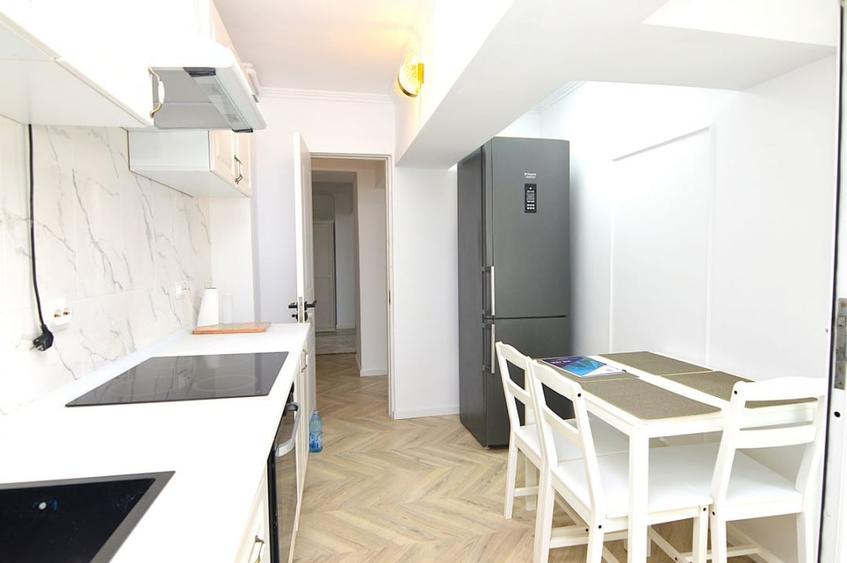 INCHIRIERE APARTAMENT 3 CAMERE BULEVARDUL UNIRII – PIATA ALBA IULIA - 11