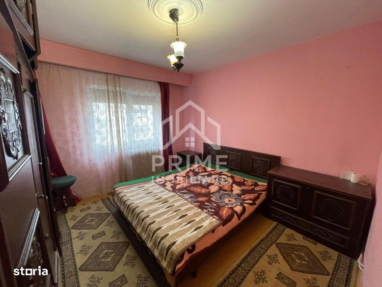 Apartament cu 3 camere în Cetate