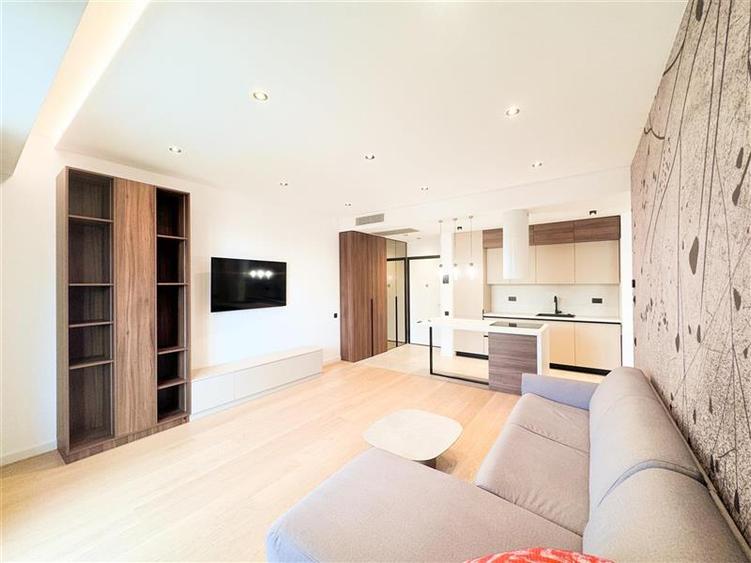 Apartament cu 2 camere semidecomandat, mobilat în Herăstrău