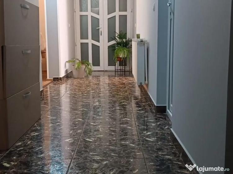 Casă cu 4 camere în Smârdan