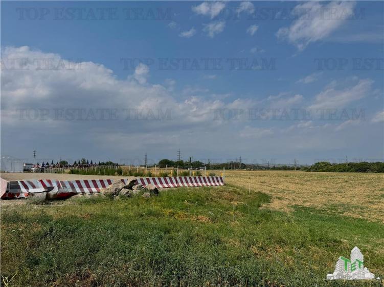 Teren industrial de / 1 minute de DN1B / Ploiesti - 11