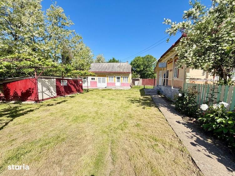 Casă cu 3 camere cu Teren 1700 Mp în Negri