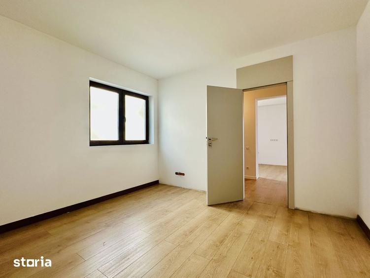 Apartament cu 4 camere în Florești