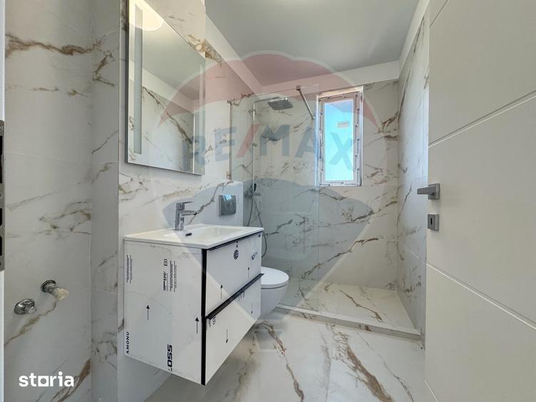 Apartament cu 2 camere semidecomandat în Chinteni
