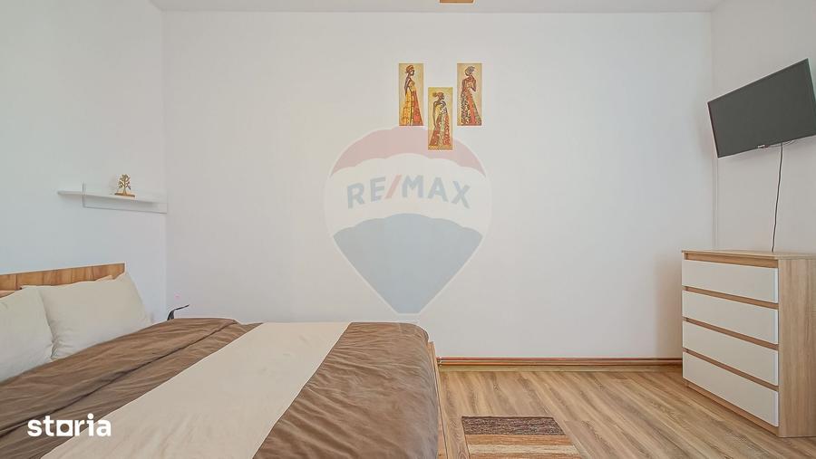 Casă cu 6 camere cu Teren 700 Mp în Ultracentral
