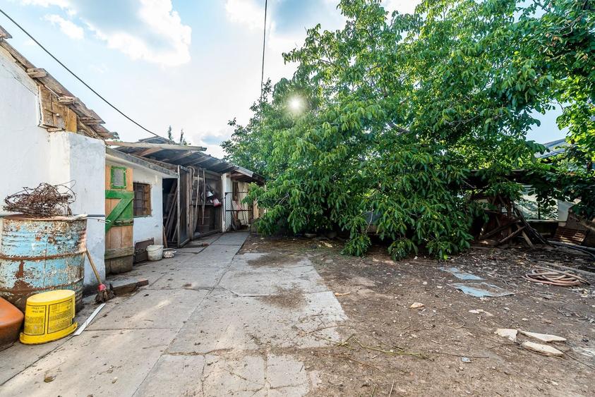 Casă individuală cu 3 camere cu Canalizare în Frumușeni