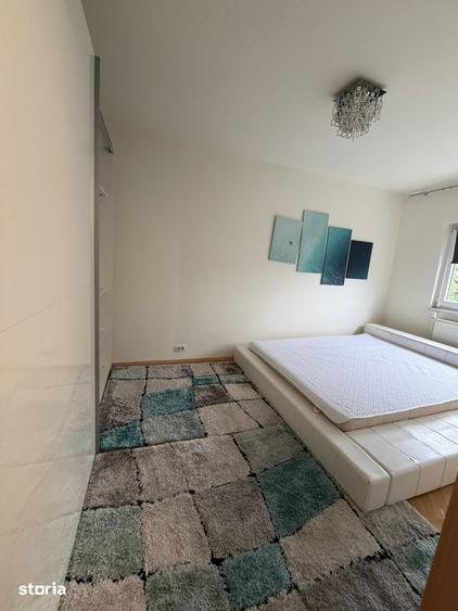 Apartament cu 3 camere în Medicină