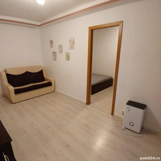 Apartament cu 2 camere nedecomandat în Central