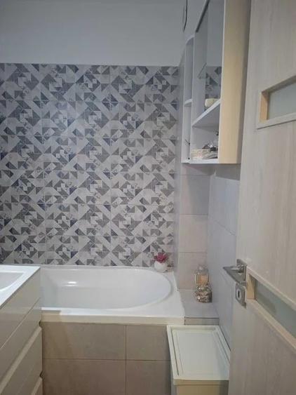 Garsonieră decomandată în Berceni