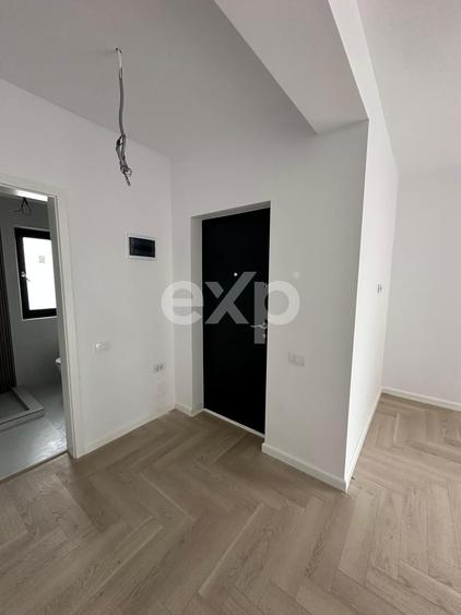 Casă individuală cu 4 camere cu Canalizare în Clinceni