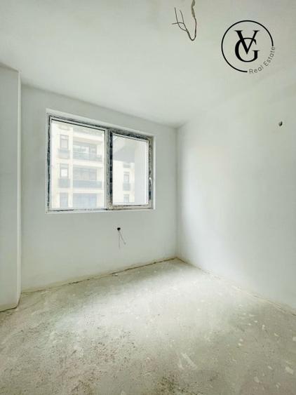 Apartament cu 3 camere decomandat în Floreasca