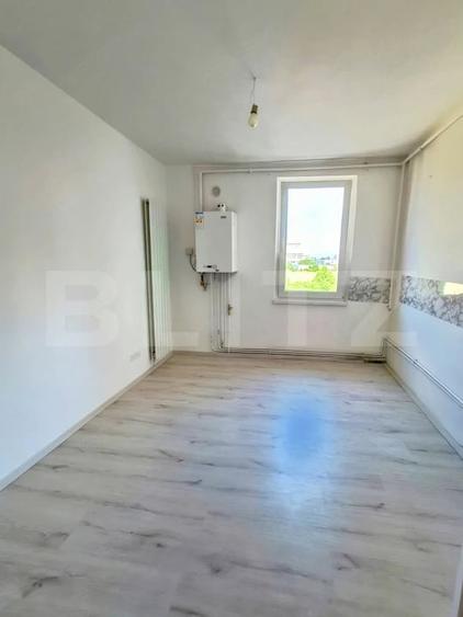 Apartament cu 2 camere decomandat în Craiter