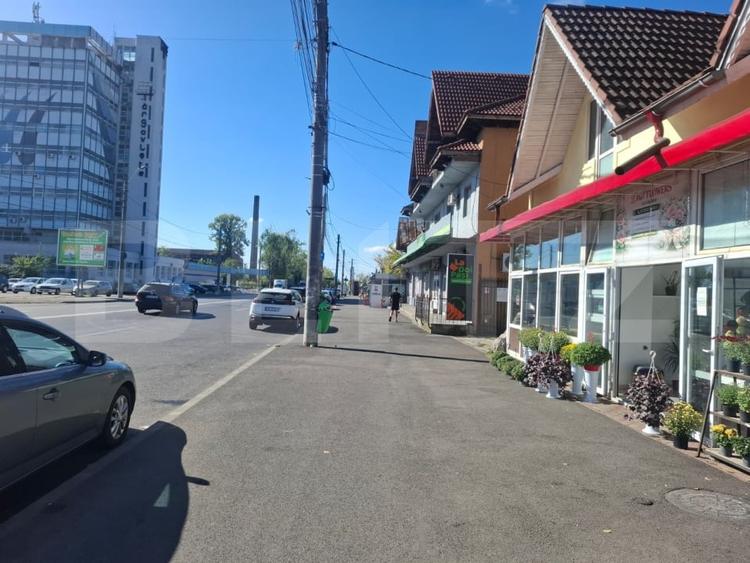 Spațiu comercial, de 32 mp, în Industrială