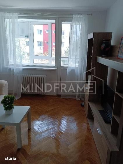Apartament cu 2 camere decomandat în Central