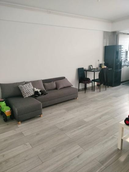 Vand apartament 2 camere tip studio - 8
