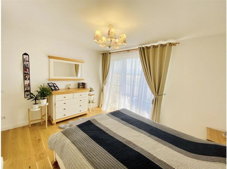 Apartament cu 4 camere semidecomandat în Arhitecților - Calea Cisnădiei