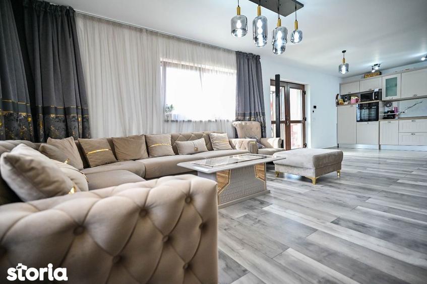 Casă cu 5 camere cu Teren 531 Mp în Sânpetru