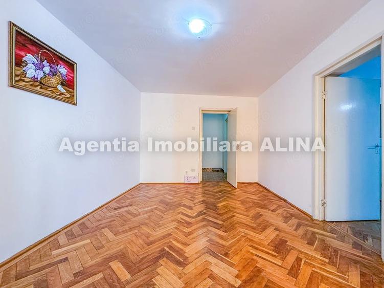 Apartament cu 2 camere decomandat în Minerul