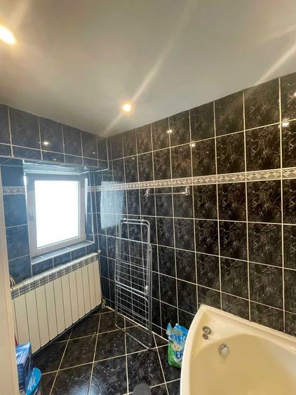 Apartament cu 3 camere decomandat în Independenței