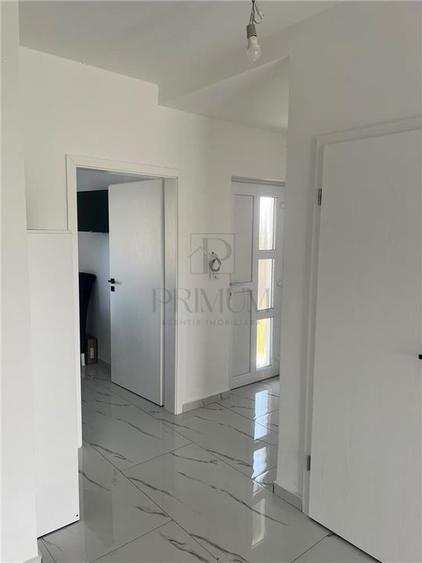 Duplex cu 3 camere cu Canalizare în Moșnița Nouă