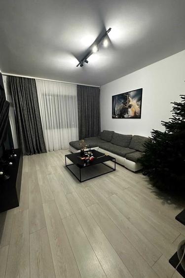 Proprietar inchiriez apartament 2 camere Giroc, 54 mp, 2 balcoane - 1