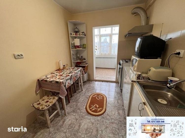Apartament cu 2 camere decomandat în Micro 16
