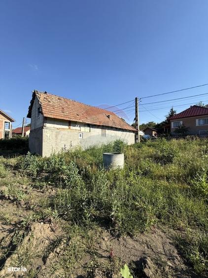 Casă cu 3 camere în Feleacu