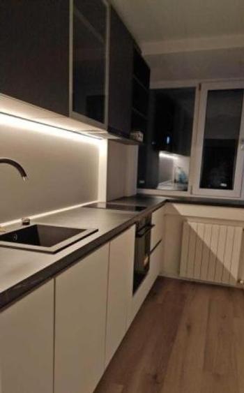 Apartament cu 2 camere, mobilat în Universitate