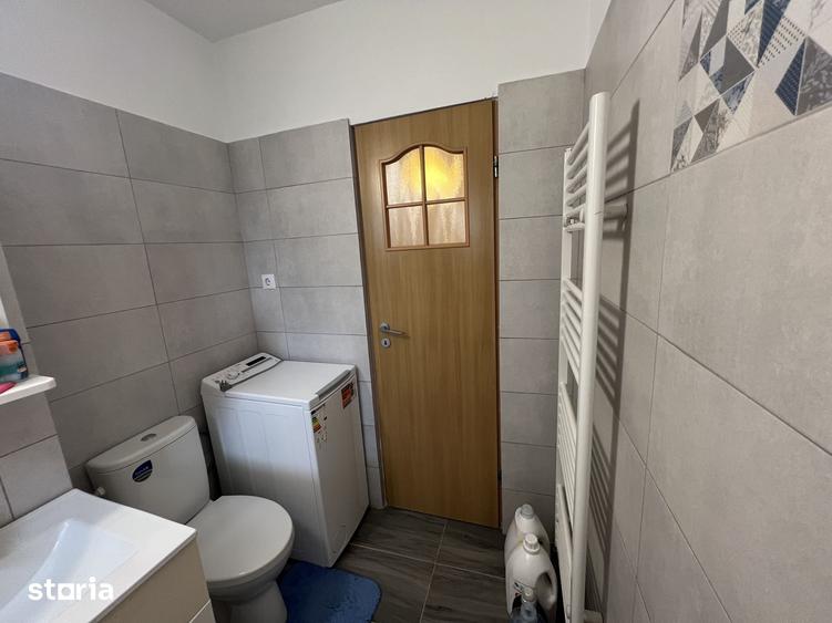Apartament cu 2 camere decomandat în Turnișor