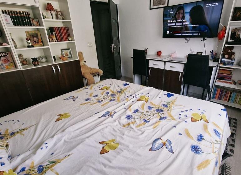 Apartament cu 3 camere decomandat în Central