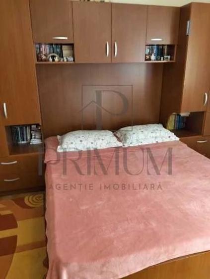 Apartament cu 2 camere decomandat în Dâmbovița