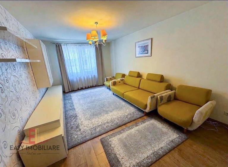 Apartament cu 4 camere decomandat în Tudor