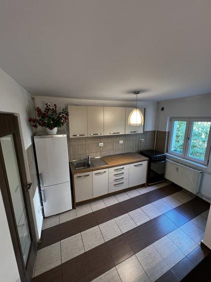 Apartament cu 2 camere decomandat în Lujerului