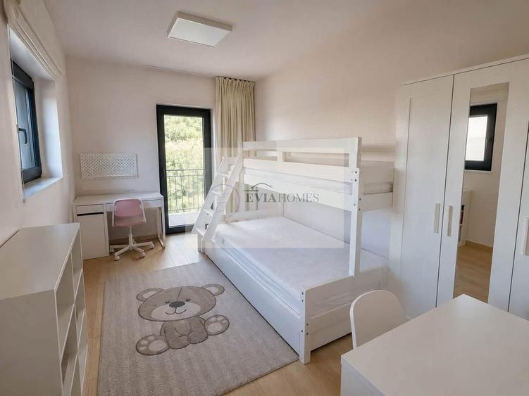 Apartament cu 3 camere decomandat, mobilat în Borhanci