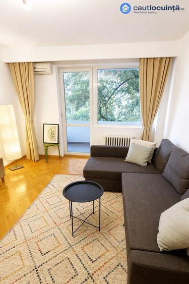Apartament cu 2 camere în P-ța Romană