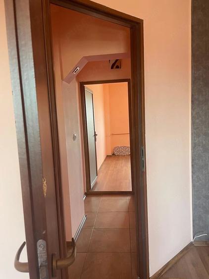 Apartament cu 2 camere decomandat în Exterior Vest