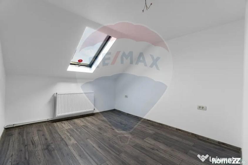 Apartament cu 7 camere decomandat în Ultracentral