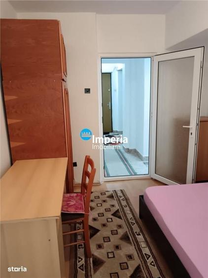 De inchiriat,apartament 3 camere,decomandat,zona Gara - Autogara Codre - 6