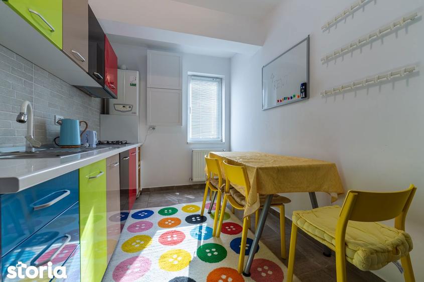 Apartament cu 3 camere decomandat, mobilat în Apărătorii Patriei