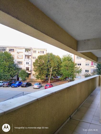 Apartament cu 2 camere decomandat în Nicolae Titulescu