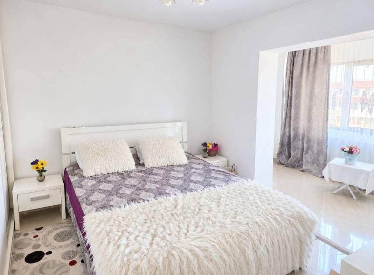 Apartament cu 2 camere decomandat în Ultracentral