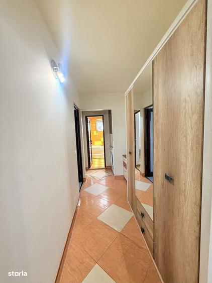 Apartament cu 3 camere, mobilat în Nicolina