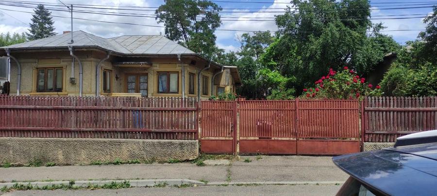 Casă cu 3 camere în Râmnicu Sărat