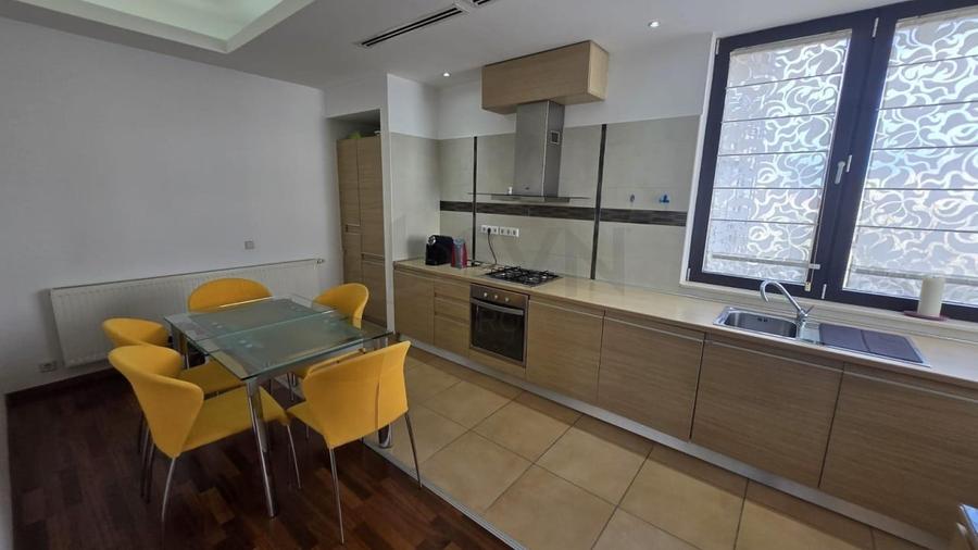 Apartament cu 2 camere decomandat, mobilat în Pipera