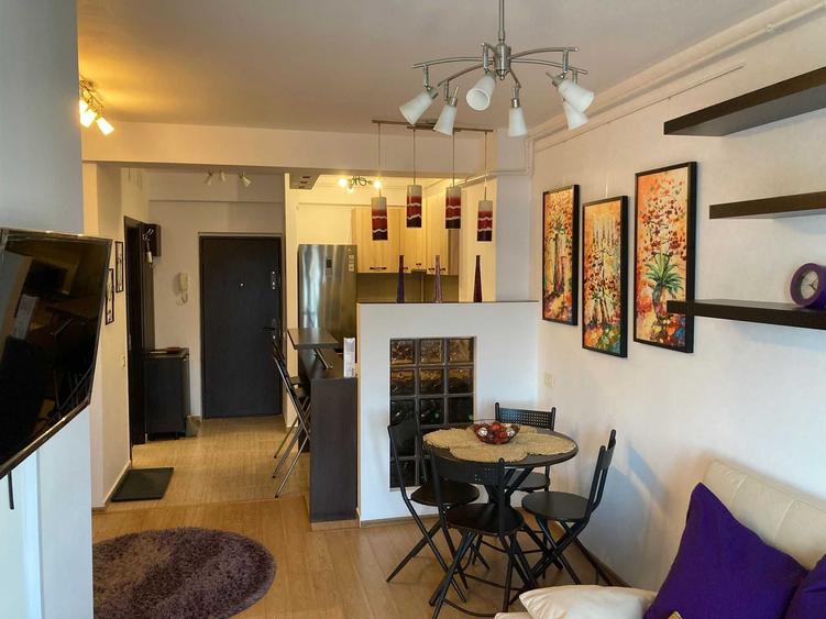 Apartament cu 2 camere semidecomandat în Chiajna