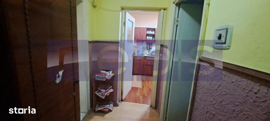 Apartament cu 4 camere decomandat în Ultracentral