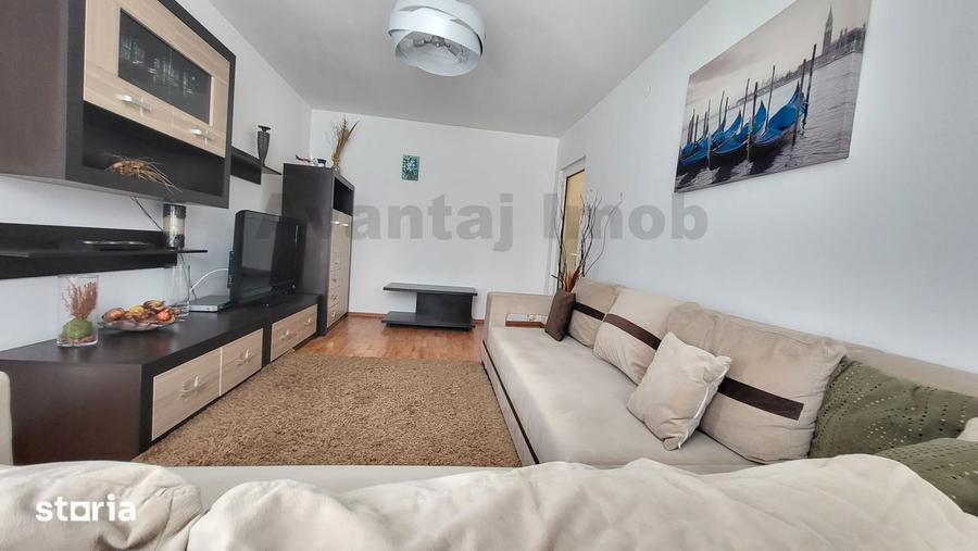 Apartament cu 3 camere în Crângași