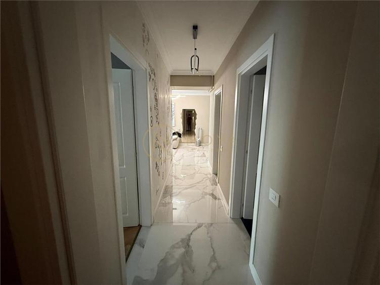 Apartament cu 3 camere decomandat, mobilat în Pipera
