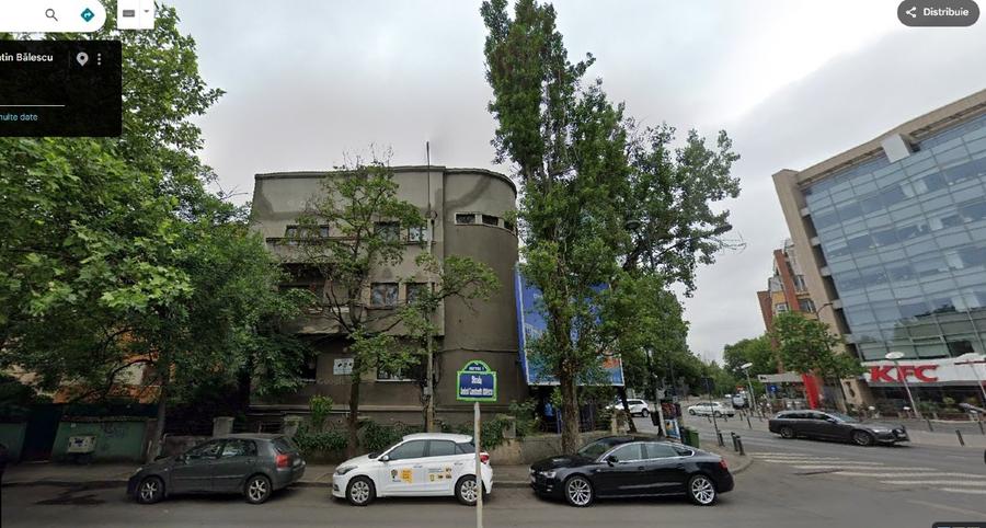 Apartament cu 3 camere în Aviatorilor