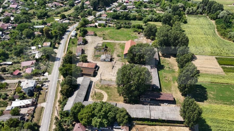 Teren de 32000 mp, în Răducăneni